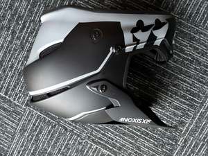 Accessories: SixSixOne Full face MTB Helmet - Medium