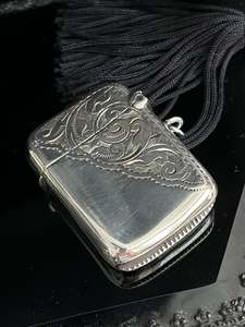 Antique Sterling Silver Vesta case