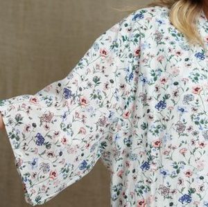 Floral Haze Half Sleeve Robe - The Linen Collection