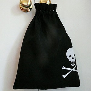 Products: Pirate Bag - The Linen Collection