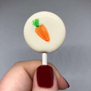 Carrot Cake Lollipop – Suck it & See