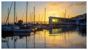 Sunrise on Oriental Parade