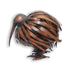Metal Sculpture 1: Birdwoods Metal Kiwis