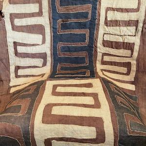 Decorative Objects: Kuba Cloth - Collectors Piece - Antique