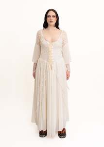 Curated Vintage: Lace flared sleeve dress