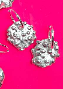 Flora Bird: Baby Berry sleeper earrings