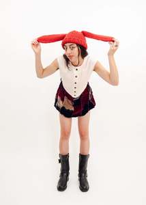 XL Kuneho beanie- red