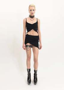 Independent Knitwear: Scrunch knit crop top