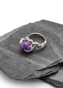 Amethyst ring