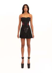 Techwear pleated mini skirt with waist cut out