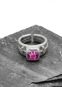 Jewellery: Party Favour Ring in Pink Princess