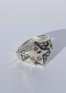 Jewellery: Dancer Ring