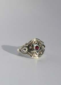 M V H Jewellery: Lucent Ring