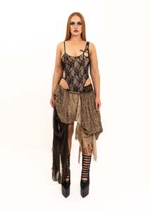 Fresco asymmetric skirt