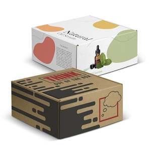 Gift Boxes: Die Cut Box with Locking Lid - 225x225x113mm