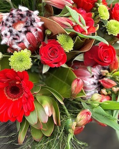 Flower Bouquets: Romantic Bouquet