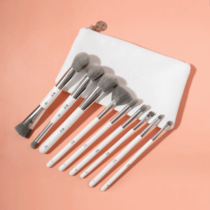 All Makeup: Luxe Pro Brush Set - Vegan, Bamboo hair with Bag