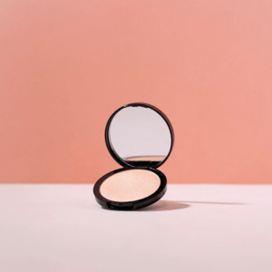 Candle Glow Highlighting Powder
