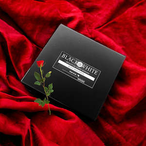 Body Beautiful Collection: VALENTINES GIFT BOX BODY BEAUTIFUL SENSUAL (Gel Cleanse & Body Oil)