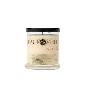 Christmas Candle Room Fragrance Collection: BLACK & WHITE HOMEWARE - CANDLES SIGNATURE CHRISTMAS LARGE 300 ml