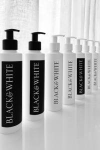 BLACK & WHITE BODY - CLEANSE & OIL BUNDLE