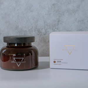 Fragrance: Becca Toffee Candle