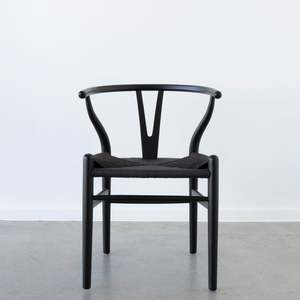Dining Chairs: Wishbone Chair