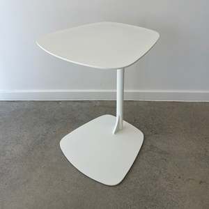 Side Tables: Dawn Side Table