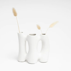 Ornaments: Zen Vase - Seb