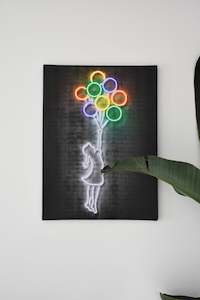 Homeware: Balloon Girl