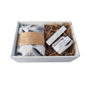 Wild Blossom Gift Pack: Camellia White Musk Beauty Bar + Perfume Oil (Limited Stock)