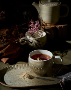 Kitchen Homewares: Set of 2 Ceylon Mugs / White