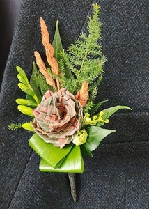 Whero Putiputi Buttonhole