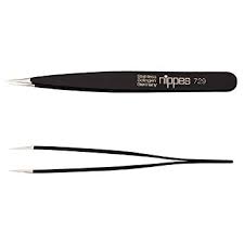 Beauty Tools: Nippes Stainless Steel Point End Tweezers Black