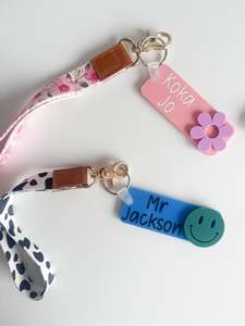 Keepsake Designs: Short Lanyard