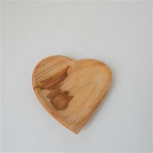 Accessories: Teak Heart Dish