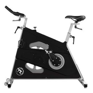 Indoor Cycling: BODY BIKE ELEMENT®
