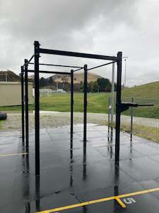 Pre Owned Equipment: Outdoor Rig