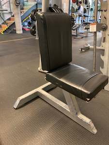 Pre Owned Equipment: Seated Bench