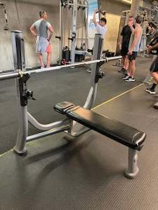 Pre Owned Equipment: Life Fitness Olympic Flat Bench