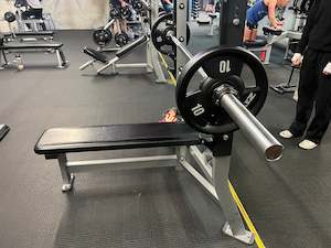 Hammer Strength Olympic Flat Bench