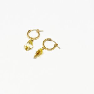 Products: The Karoline, Citrine, Gold