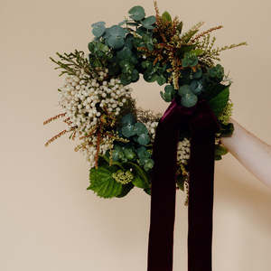 PRE-ORDER: Christmas Fresh Foliage Wreath