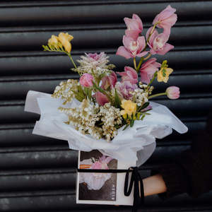 Congratulations: BOX OF BLOOMS
