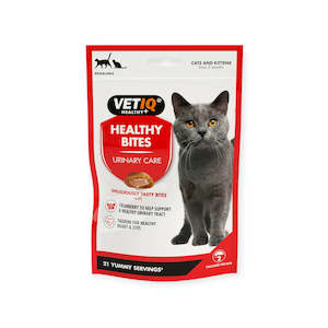 Cats 1: VetIQ Healthy Bites Urinary Care Cat Treats - Cranberry & Cheese, 65g