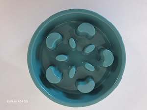 Dog Slow feeder bowl 194mm dia x 42mm deep - Teal