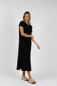 Dress: Humidity - Basic Tee Dress // Black // White