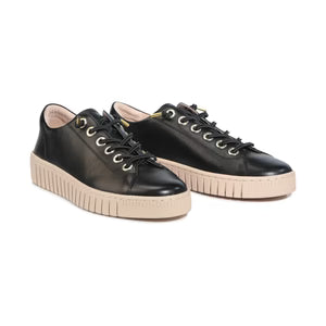 Footwear: EOS - Tinara // Black