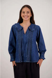 Briarwood: Briarwood - Redmond Denim Top // Denim