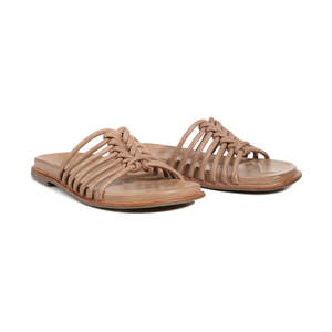 Eos: EOS - Nali // Pecan